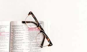 Simple Ways to Love God With Your Mind